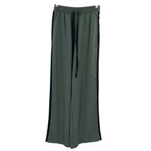 ASOS Pull On Track Pants With Contrast Panel in Washed Green